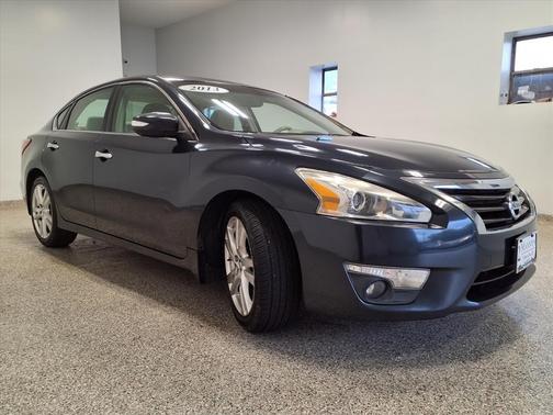 2013 Nissan Altima 3.5 SV