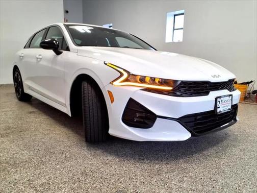 2022 Kia K5 GT-Line