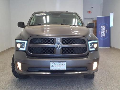 GRANITE CRYSTAL METALLIC 2015 RAM 1500 Tradesman/Express