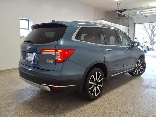 STEEL SAPHIRRE METALLIC 2020 Honda Pilot Touring 8-Passenger