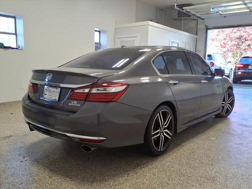 2016 Honda Accord Touring