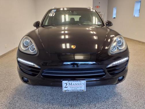 2011 Porsche Cayenne AWD 4dr Man