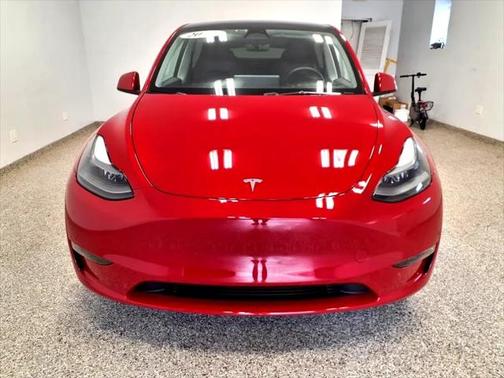 2023 Tesla Model Y Long Range Dual Motor All-Wheel Drive