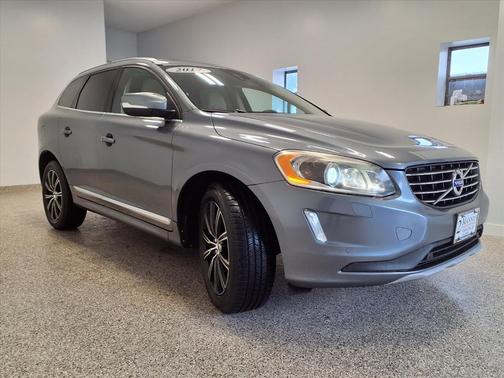 2017 Volvo XC60 T5 Inscription