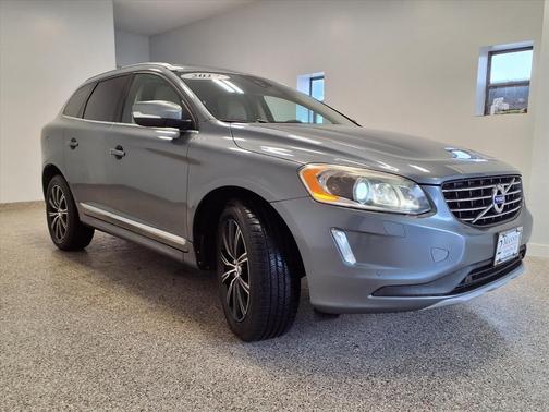 2017 Volvo XC60 T5 Inscription