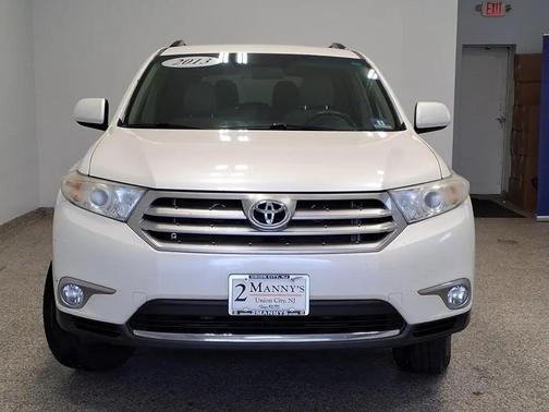 2013 Toyota Highlander Base Plus