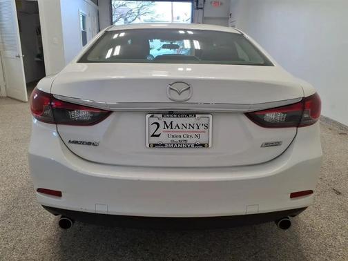 WHI 2016 Mazda Mazda6 i Touring