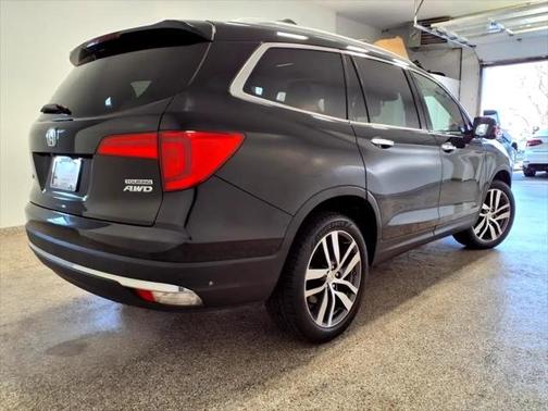 2017 Honda Pilot Touring