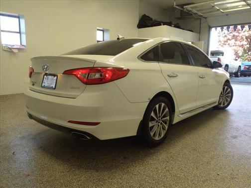 Quartz White Pearl 2017 Hyundai SONATA Sport
