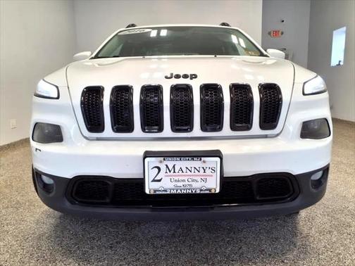 2016 Jeep Cherokee Altitude