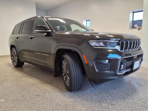 2022 Jeep Grand Cherokee L Overland