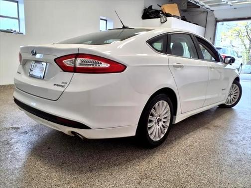2013 Ford Fusion Hybrid SE Hybrid
