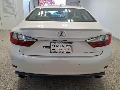 2018 Lexus ES 350 Base