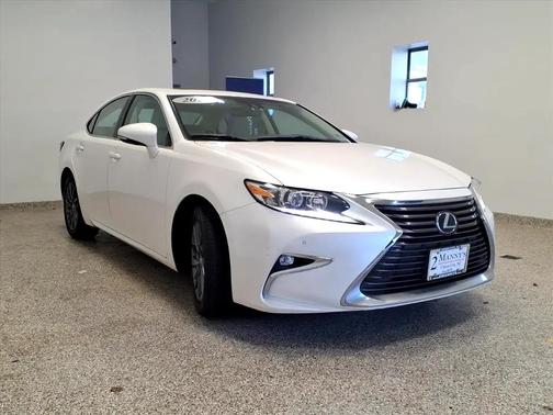 2018 Lexus ES 350 Base