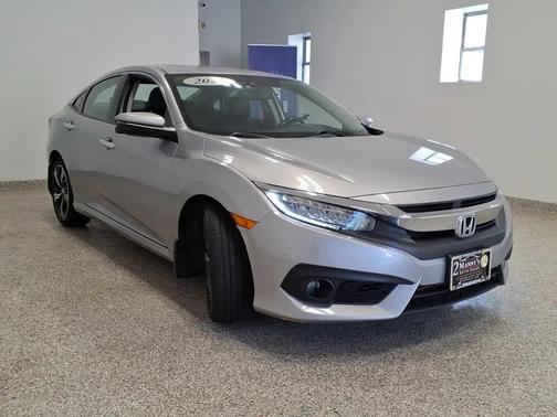 LUNAR SILVER METALLIC 2017 Honda Civic Touring