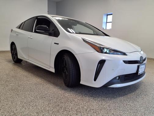 2021 Toyota Prius L