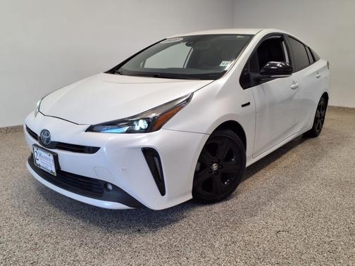 2021 Toyota Prius L