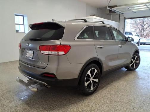 2017 Kia Sorento EX