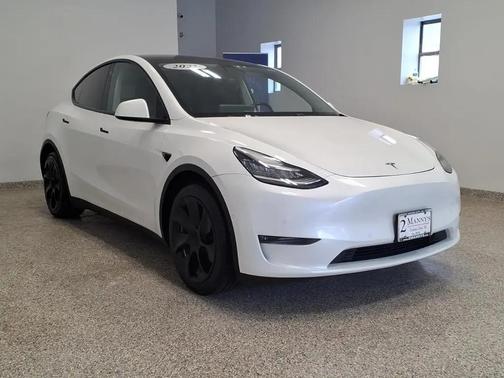 WHITE 2021 Tesla Model Y Long Range