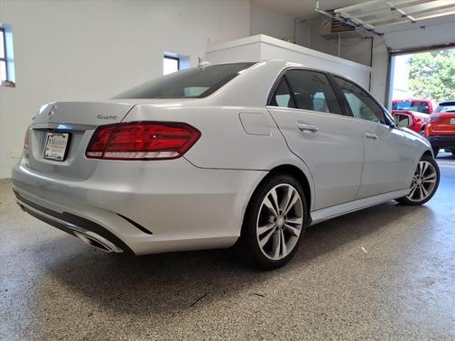 2016 Mercedes-Benz E-Class 4dr Sdn E 350 Luxury 4MATIC