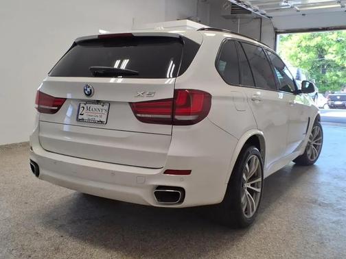 ALPINE WHITE 2015 BMW X5 xDrive35i