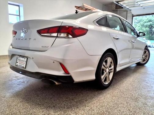 2018 Hyundai SONATA Limited