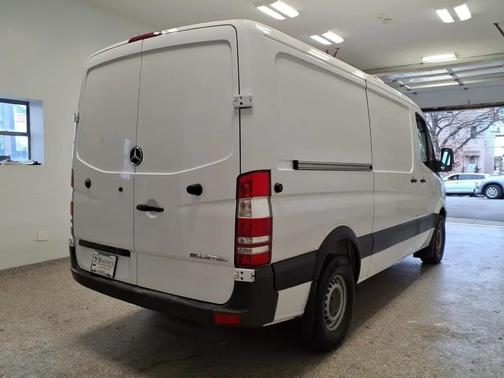 2014 Mercedes-Benz Sprinter 2500