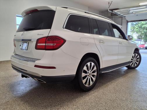 2019 Mercedes-Benz GLS 450 4MATIC