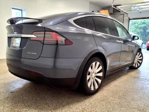 2020 Tesla Model X Long Range Plus