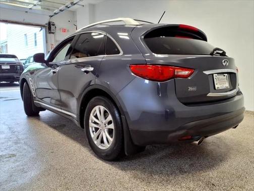 2009 INFINITI FX35 Base