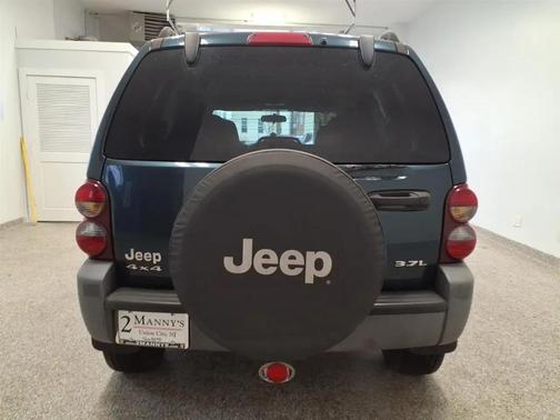 2005 Jeep Liberty Sport