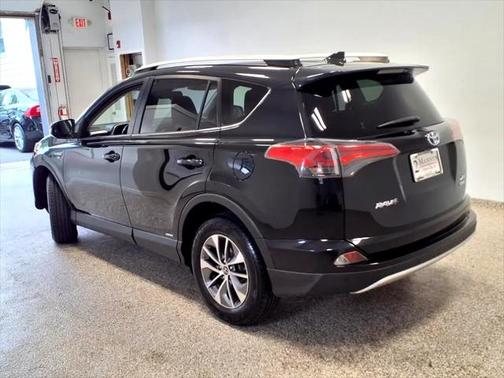 2016 Toyota RAV4 Hybrid XLE