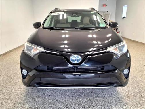 2016 Toyota RAV4 Hybrid XLE