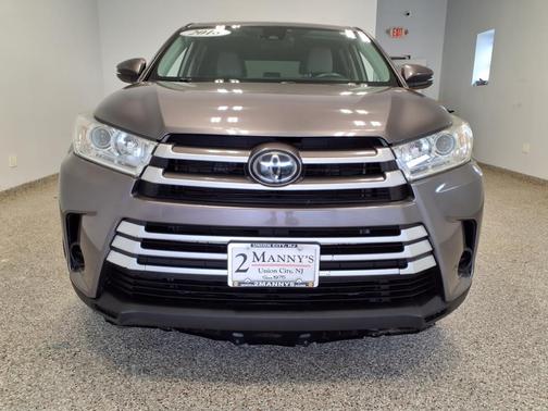 2018 Toyota Highlander LE