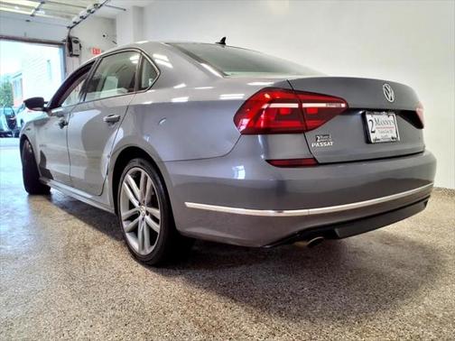 2018 Volkswagen Passat 2.0T S