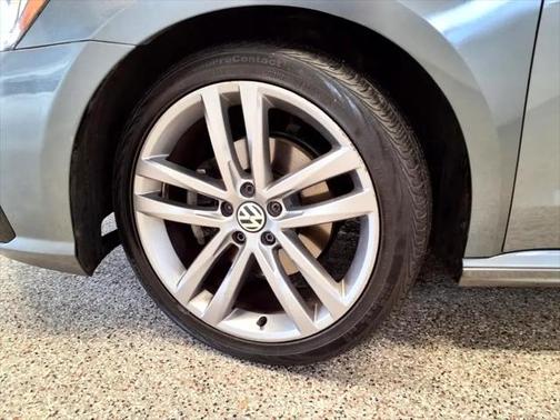 2018 Volkswagen Passat 2.0T S
