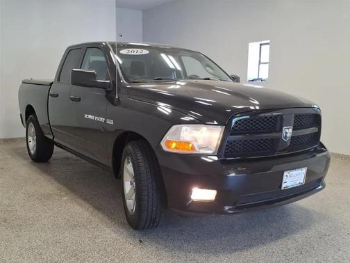 BLACK 2012 RAM 1500 ST