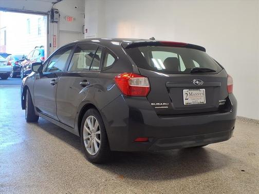 2012 Subaru Impreza 2.0i Premium