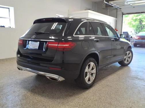 BLACK 2018 Mercedes-Benz GLC 300 4MATIC