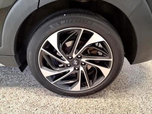 2019 Hyundai TUCSON Sport