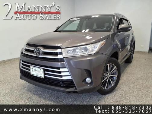 Predawn Gray Mica 2019 Toyota Highlander XLE