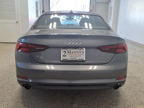 GRY 2019 Audi A5 45 Premium