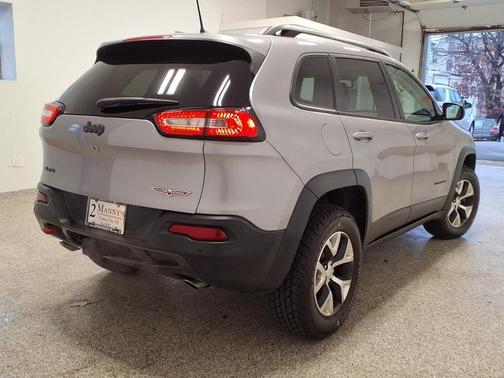 2018 Jeep Cherokee Trailhawk