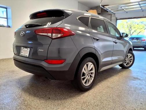 2018 Hyundai TUCSON SEL