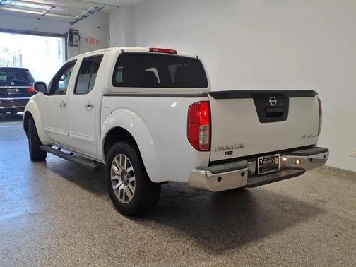 WHI 2013 Nissan Frontier SL