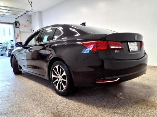 2017 Acura TLX w/Technology Package