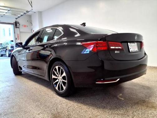 2017 Acura TLX w/Technology Package