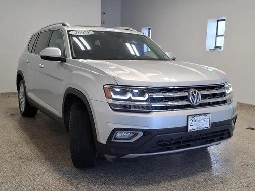 2018 Volkswagen Atlas 3.6L SEL Premium