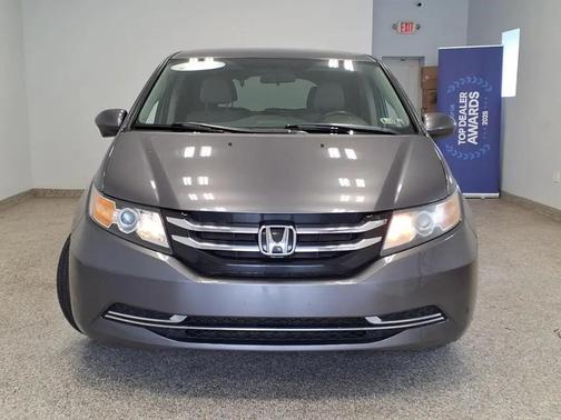 MODERN STEEL METALLIC 2016 Honda Odyssey SE