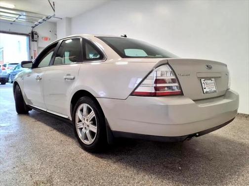 2008 Ford Taurus SEL